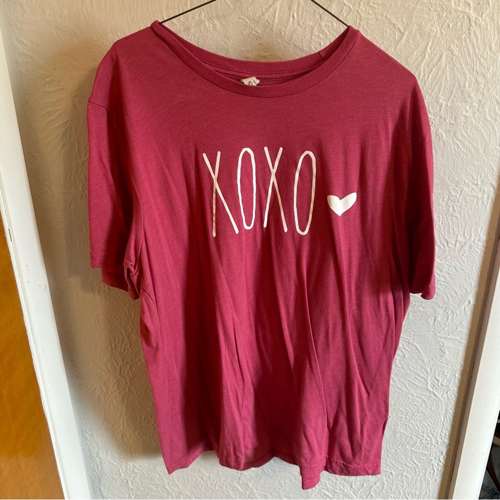 XOXO tee